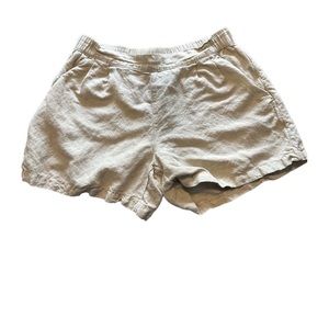 Women’s khaki shorts size large